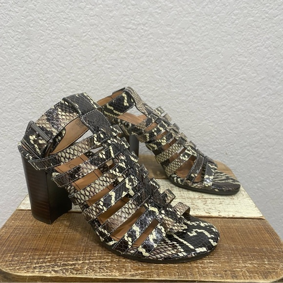 VIONIC Perk Sami Boa Snake  Leather Heel Size 7.5 - Picture 5 of 9